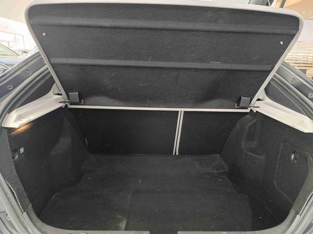 MERCEDES-BENZ CLC 220 CDI Sport - 12