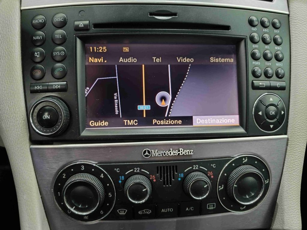 MERCEDES-BENZ CLC 220 CDI Sport - 16