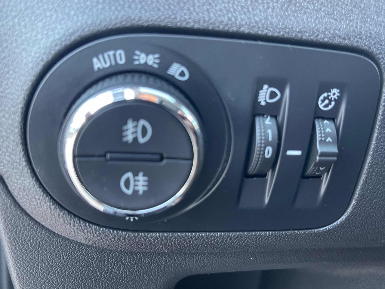 OPEL Crossland 1.2 12V Start&Stop Edition - 17