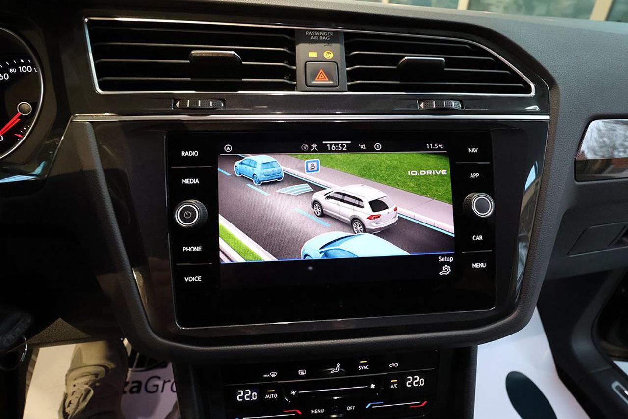 VOLKSWAGEN Tiguan 1.5 TSI ACT Life - 24