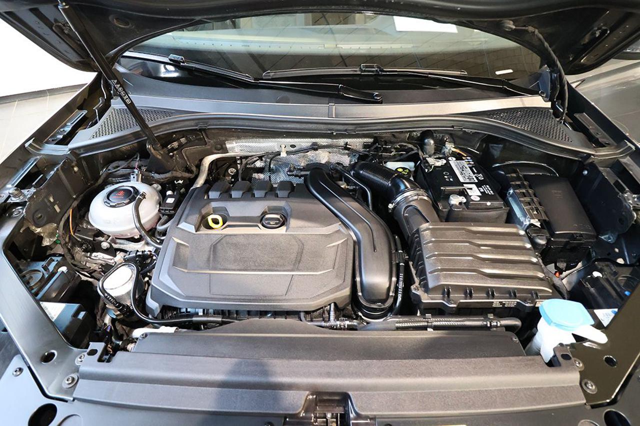 VOLKSWAGEN Tiguan 1.5 TSI ACT Life - 11