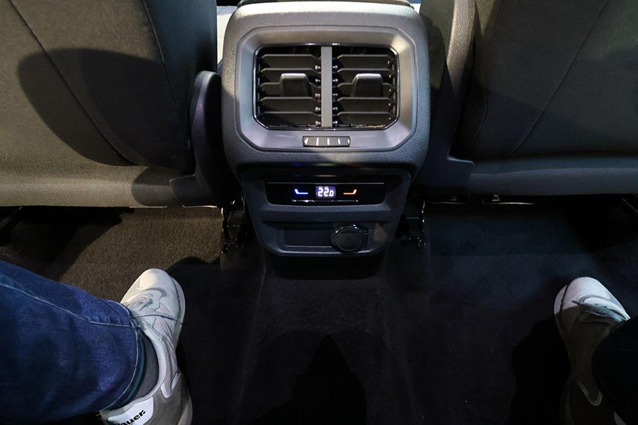 VOLKSWAGEN Tiguan 1.5 TSI ACT Life - 32