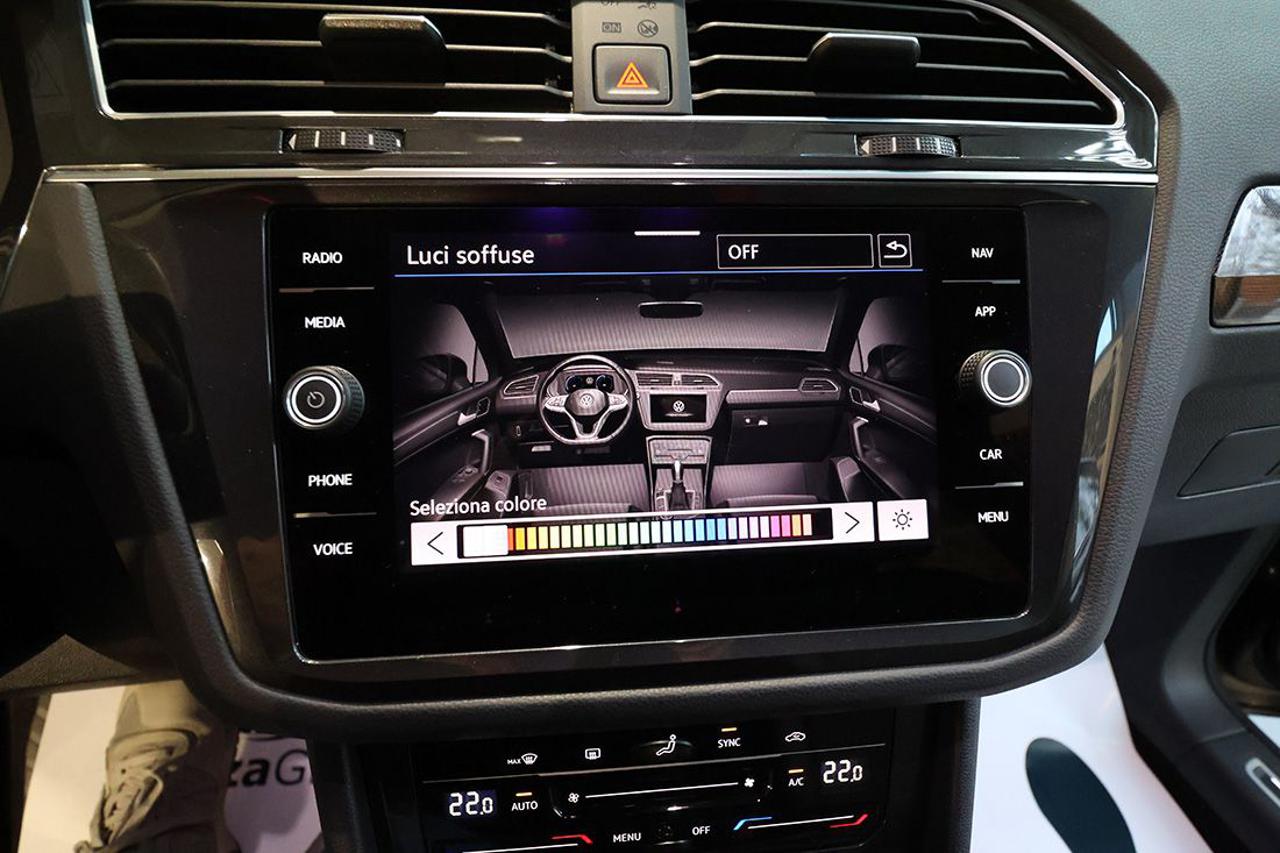 VOLKSWAGEN Tiguan 1.5 TSI ACT Life - 26