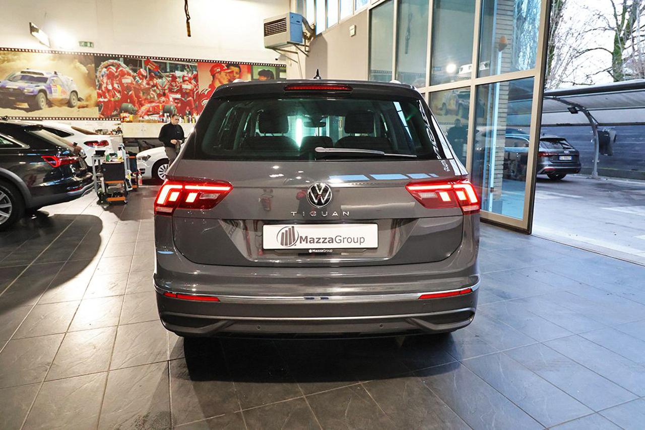VOLKSWAGEN Tiguan 1.5 TSI ACT Life - 8