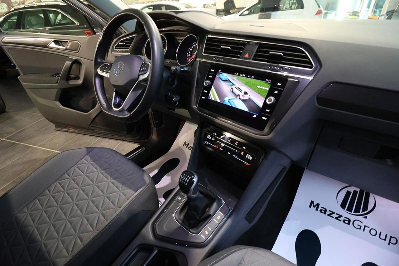 VOLKSWAGEN Tiguan 1.5 TSI ACT Life - 31