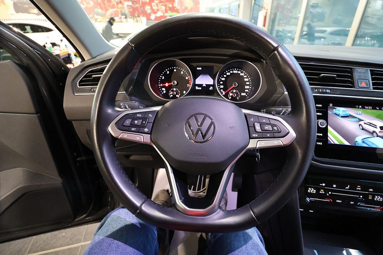 VOLKSWAGEN Tiguan 1.5 TSI ACT Life - 20