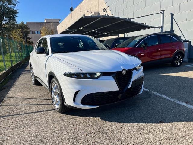 ALFA ROMEO Tonale Bianco pastello