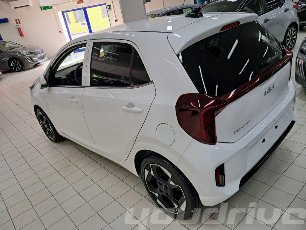 KIA Picanto / 1.0 12V GPL 5 porte 20th Anniversary Edition KM0 - 22