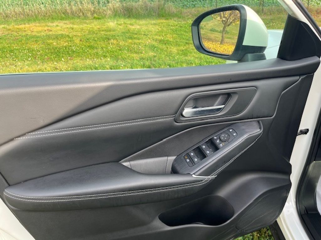 NISSAN Qashqai MHEV 158 CV Xtronic N-Connecta - 9