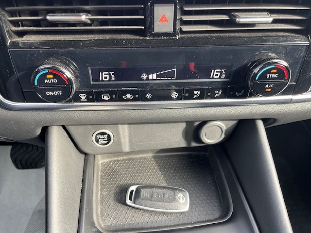 NISSAN Qashqai MHEV 158 CV Xtronic N-Connecta - 21