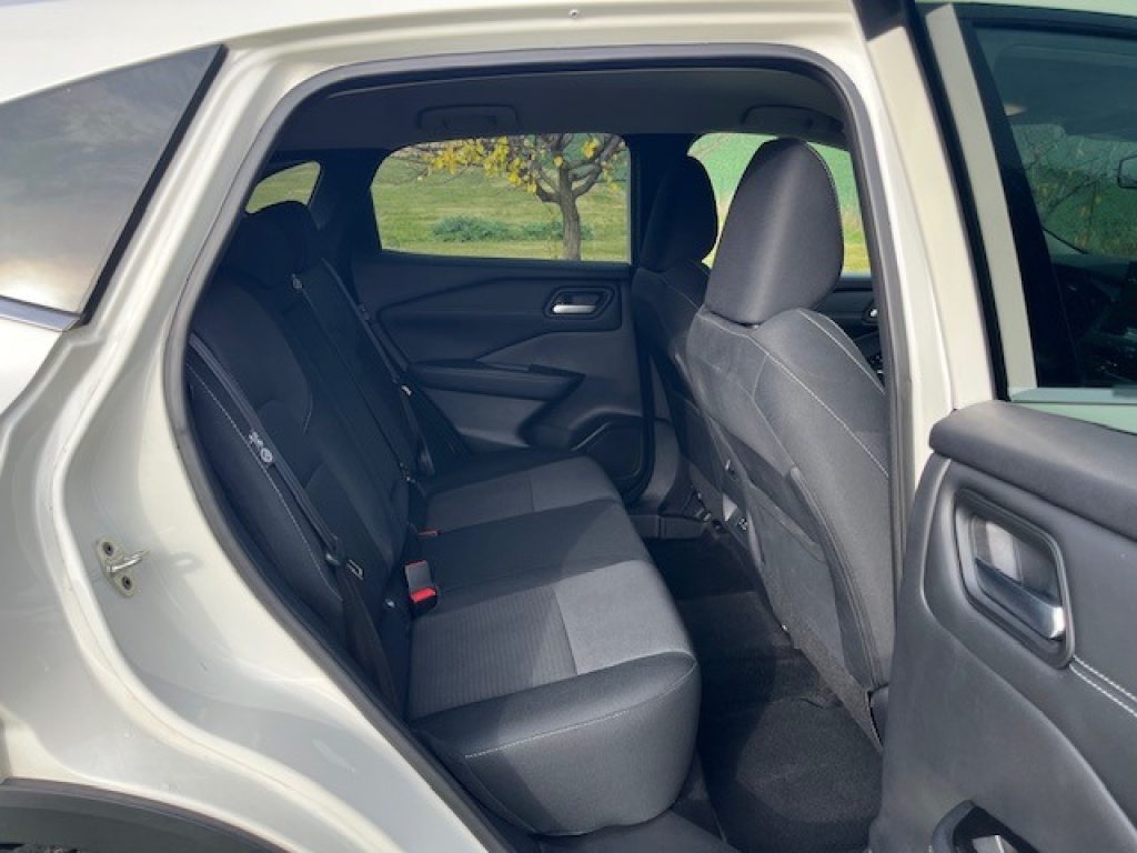 NISSAN Qashqai MHEV 158 CV Xtronic N-Connecta - 29