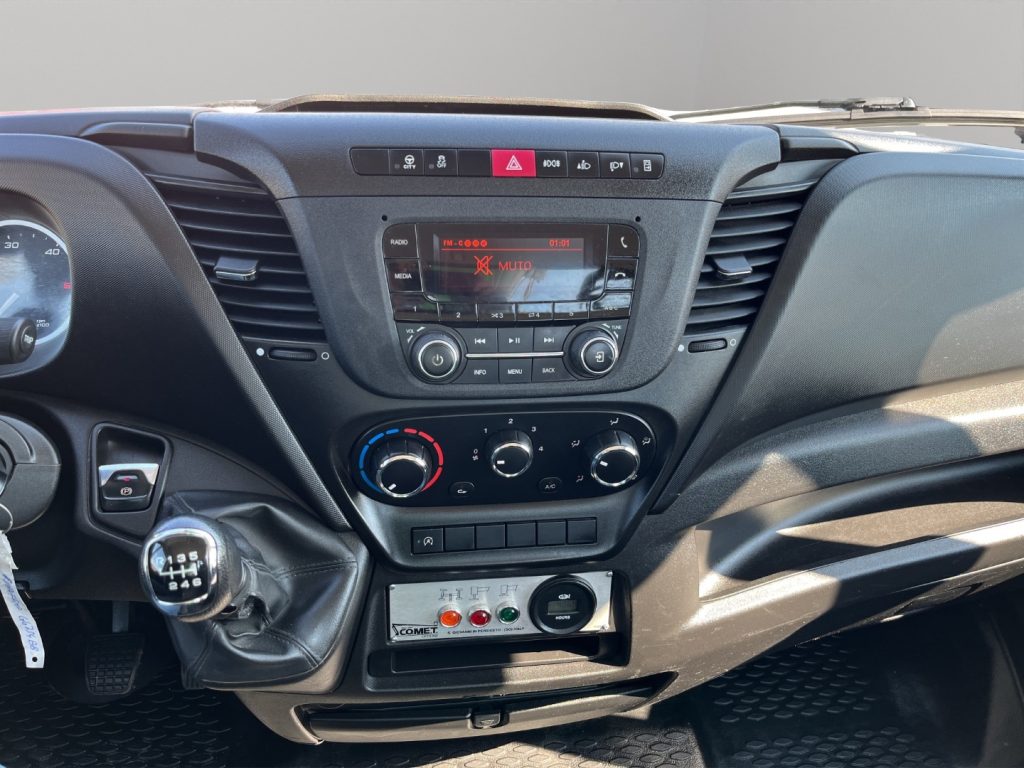 IVECO Daily piattaforma aerea 35S14H - 12