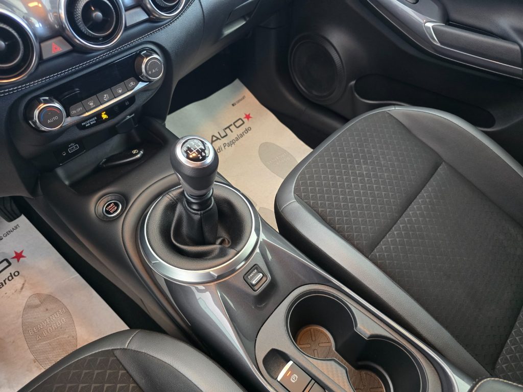 NISSAN Juke 1.0 DIG-T 114 CV N-Connecta - 21