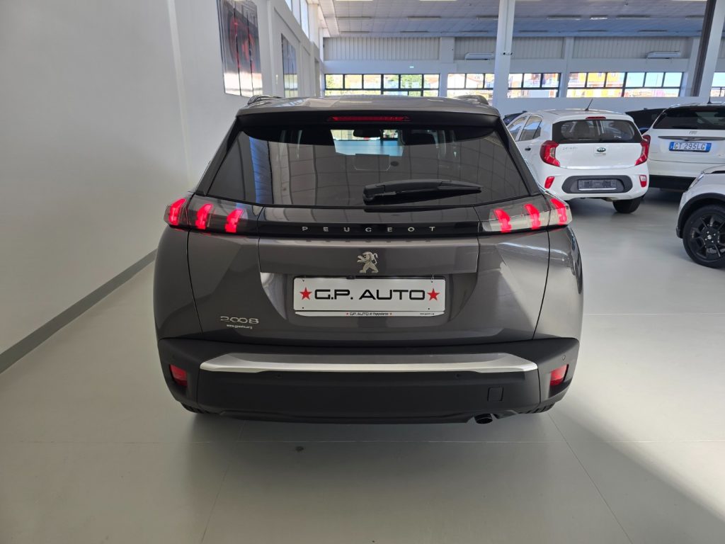 PEUGEOT 2008 BlueHDi 100 S&S Allure - 5