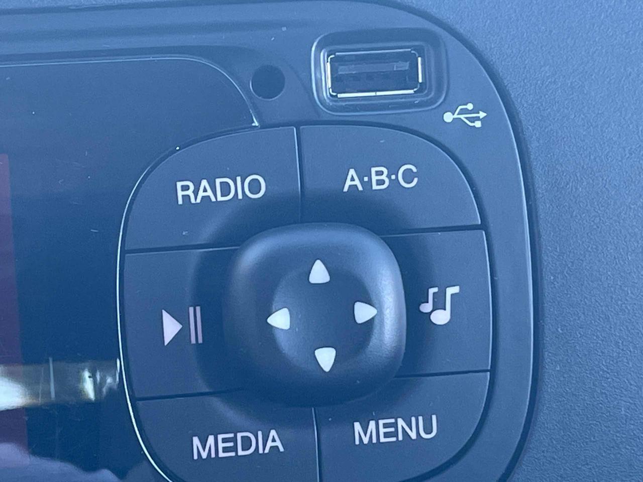 FIAT Panda 1.0 FireFly S&S Hybrid - 7