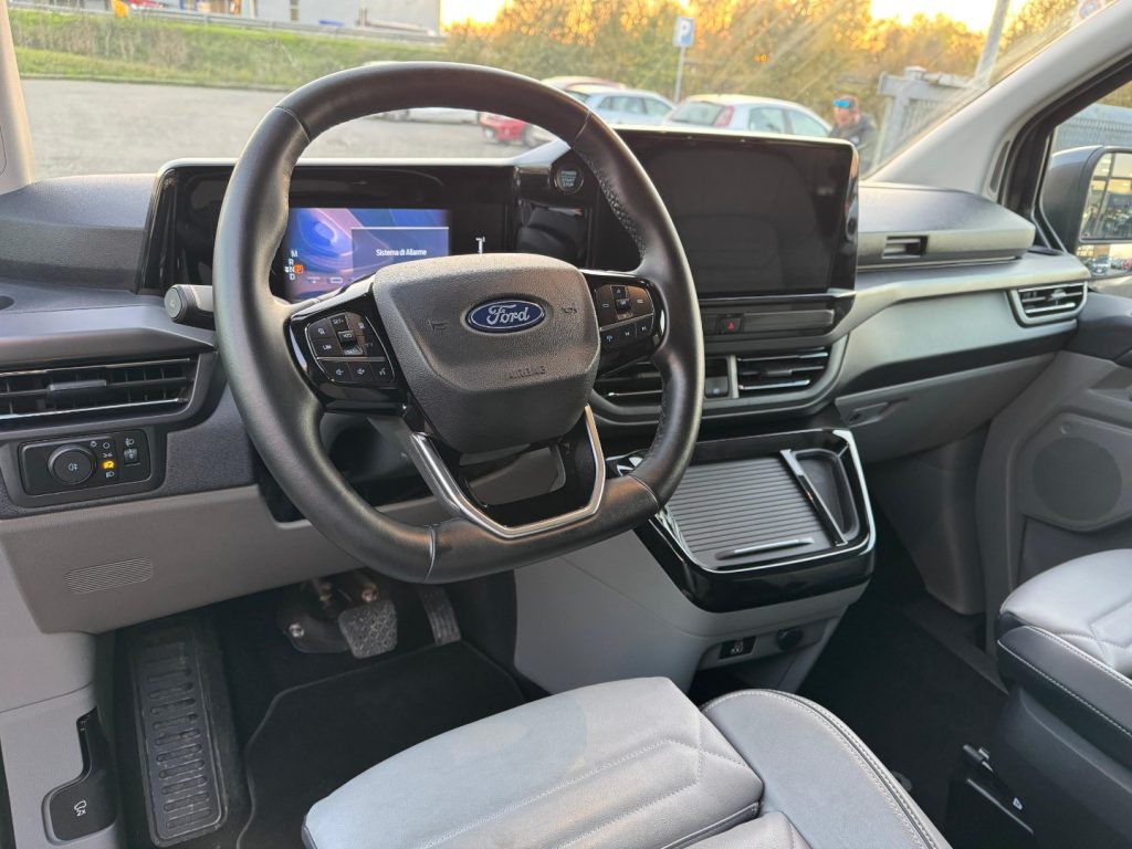 FORD Tourneo Custom 320 2.0 EcoBlue 170CV aut. AWD PC Titanium X - 7
