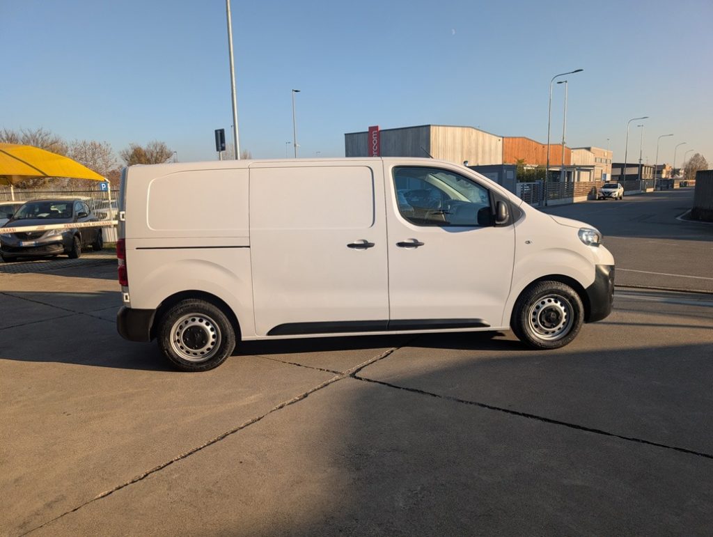 PEUGEOT e-Expert 75kW PL-TN Furgone Premium Standard - 4