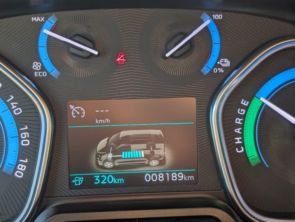 PEUGEOT e-Expert 75kW PL-TN Furgone Premium Standard - 10