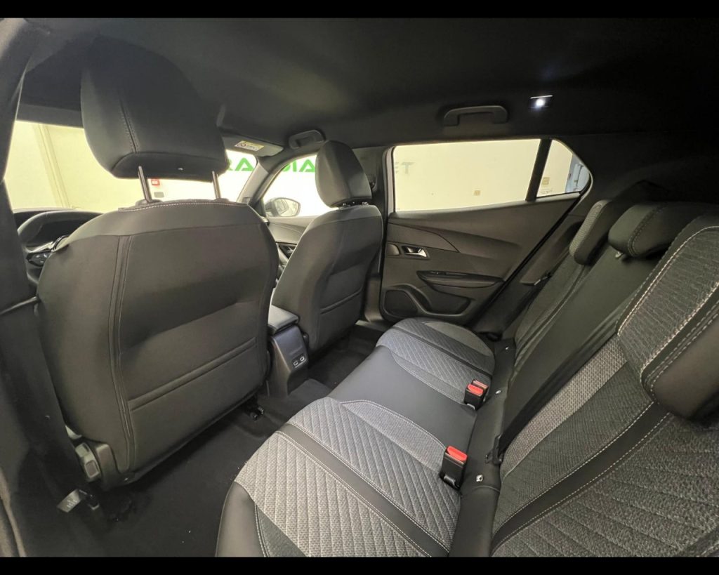 PEUGEOT 2008 1.2 puretech Allure s&s 100cv - 6