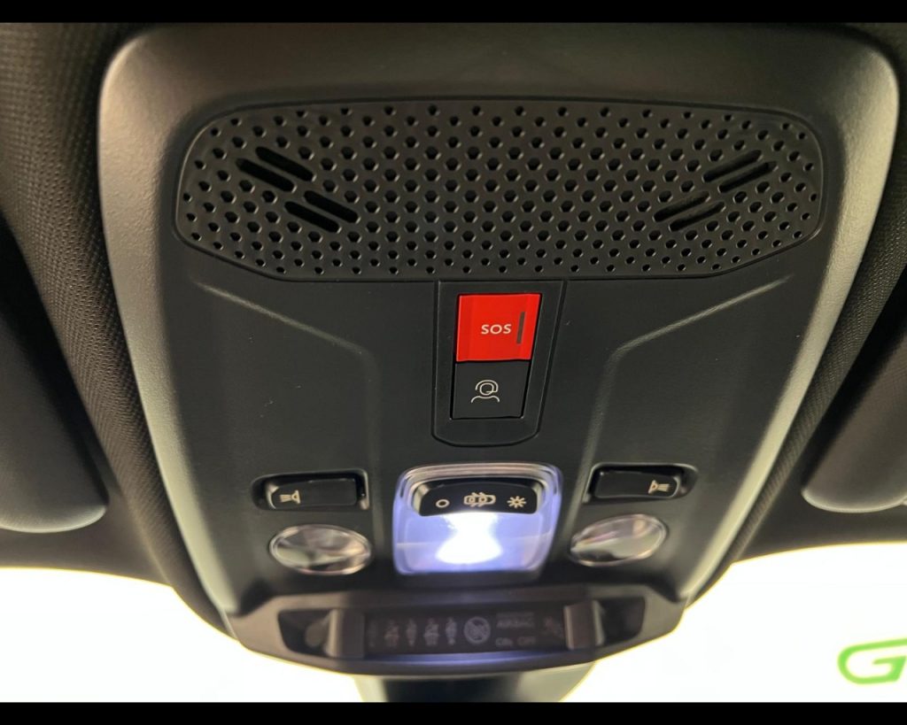 PEUGEOT 2008 1.2 puretech Allure s&s 100cv - 11