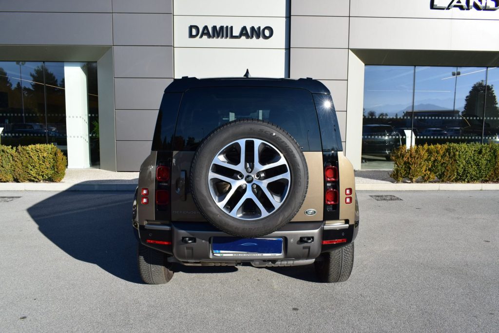 LAND ROVER Defender Defender 110 3.0D I6 250 CV AWD Auto X-Dynamic S - 7