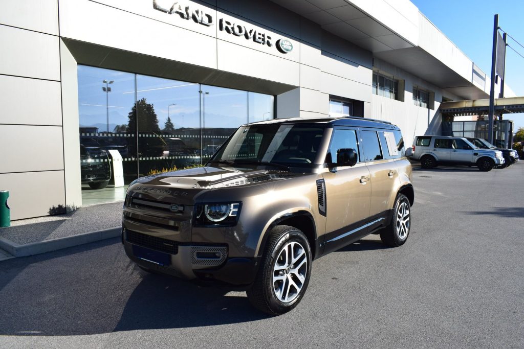 LAND ROVER Defender Defender 110 3.0D I6 250 CV AWD Auto X-Dynamic S - 25