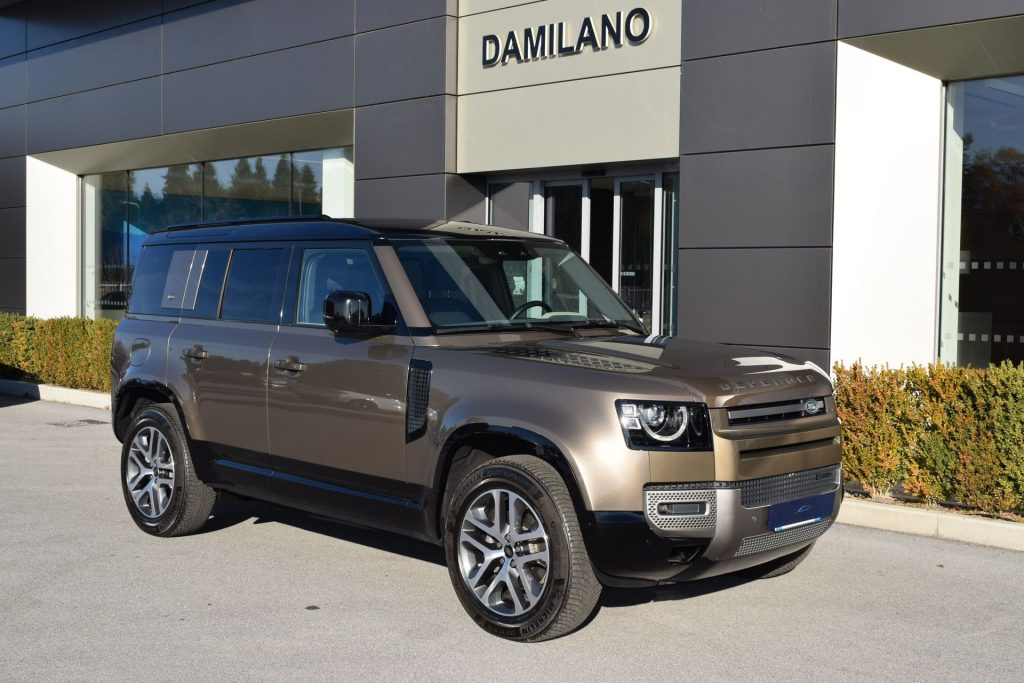 LAND ROVER Defender Defender 110 3.0D I6 250 CV AWD Auto X-Dynamic S - 26