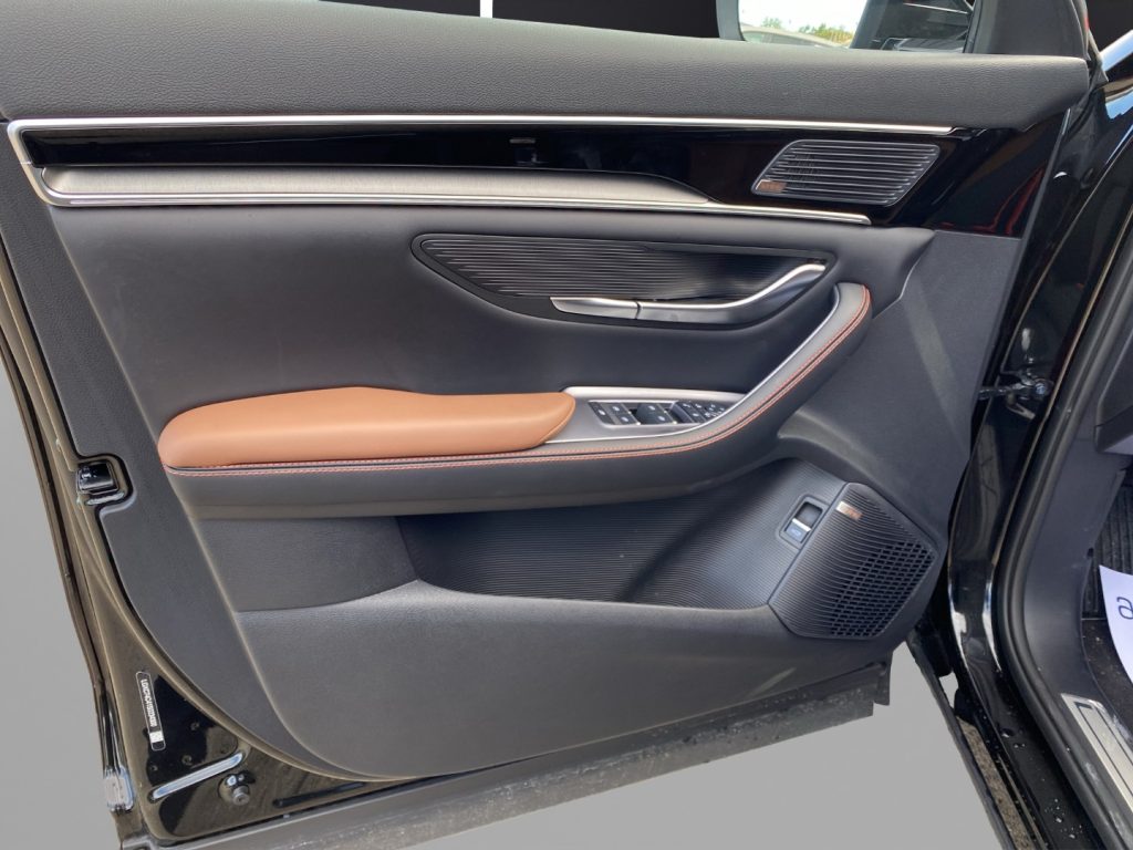 BYD Seal U DMi 1.5 218 CV PHEV Boost - 12