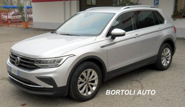 VOLKSWAGEN Tiguan Grigio metallizzato