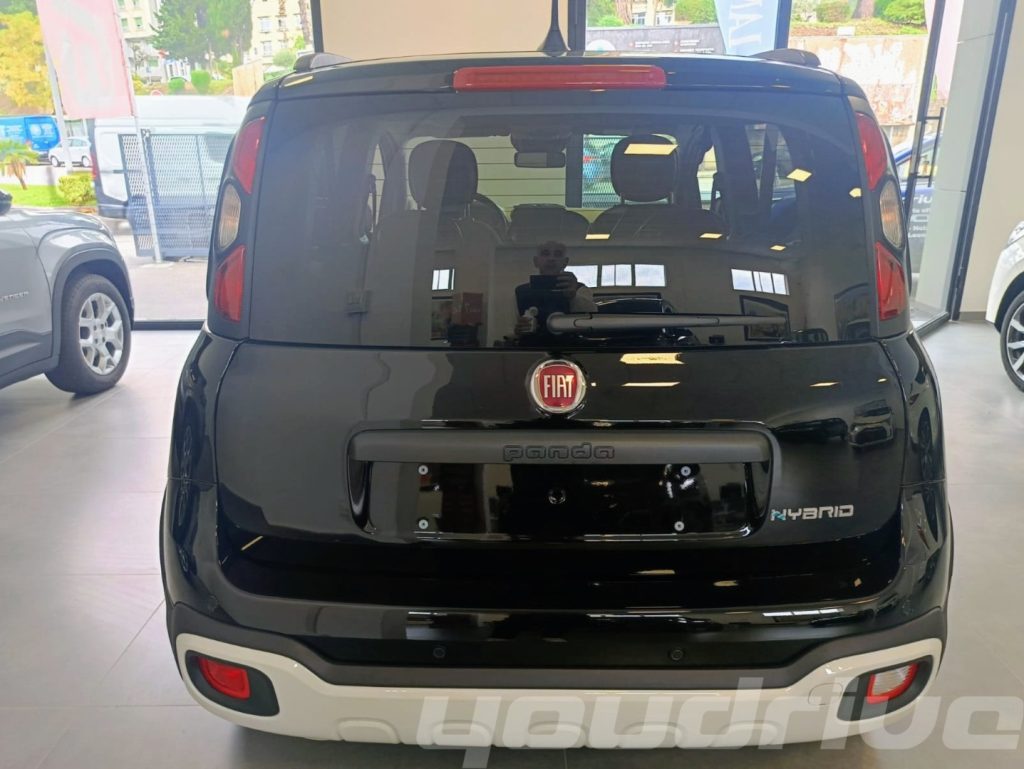 FIAT New Panda / 1.0 FireFly S&S Hybrid Pandina KM0 - 4
