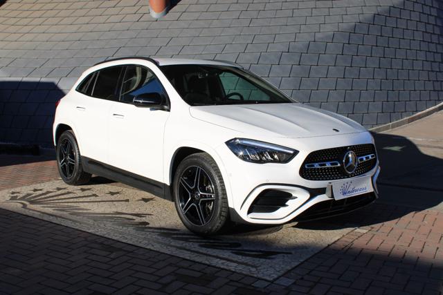 MERCEDES-BENZ GLA 220 Bianco pastello