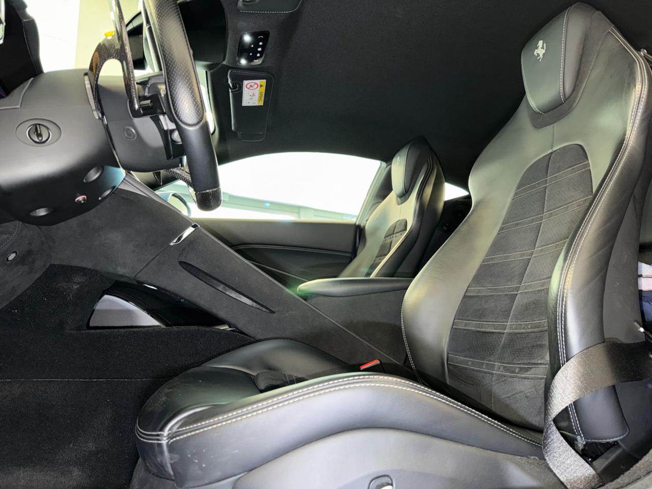 Ferrari Roma Roma / CARBONIO / S. BOLLO E BOLLO PAGATI 2021 - foto 2