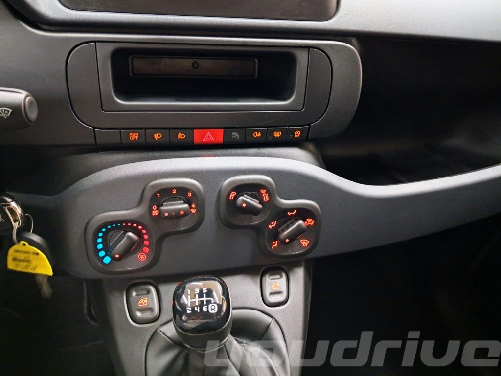 FIAT New Panda / 1.0 FireFly S&S Hybrid Pop KM0 - 13