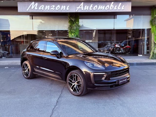 PORSCHE Macan Nero metallizzato