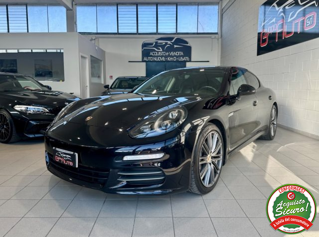 PORSCHE Panamera Nero metallizzato