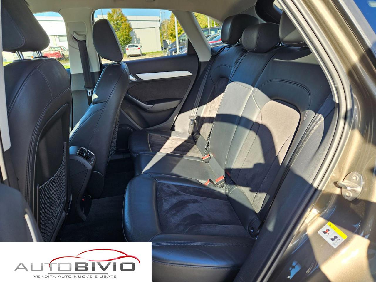 AUDI Q3 2.0 TDI 150 CV Design/UNICOPROPRIETARIO - 10