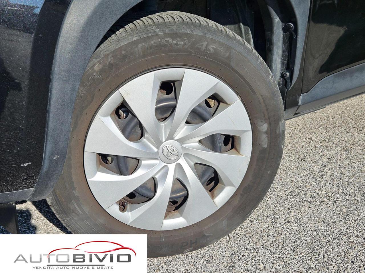 TOYOTA Yaris Cross 1.5 Hybrid 5p. E-CVT Active Eco - 25