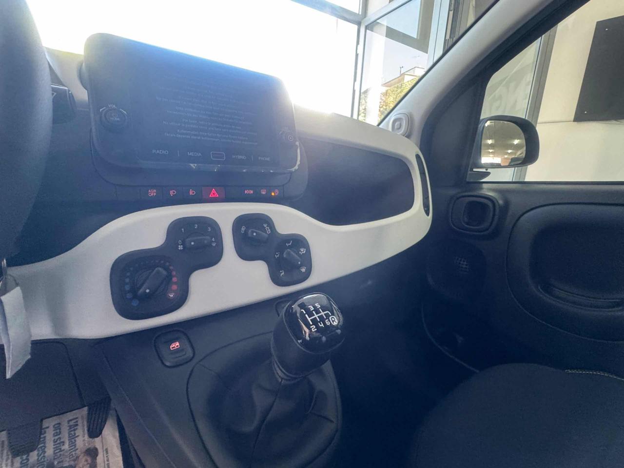 FIAT Panda 1.0 FireFly S&S Hybrid Pandina - 8