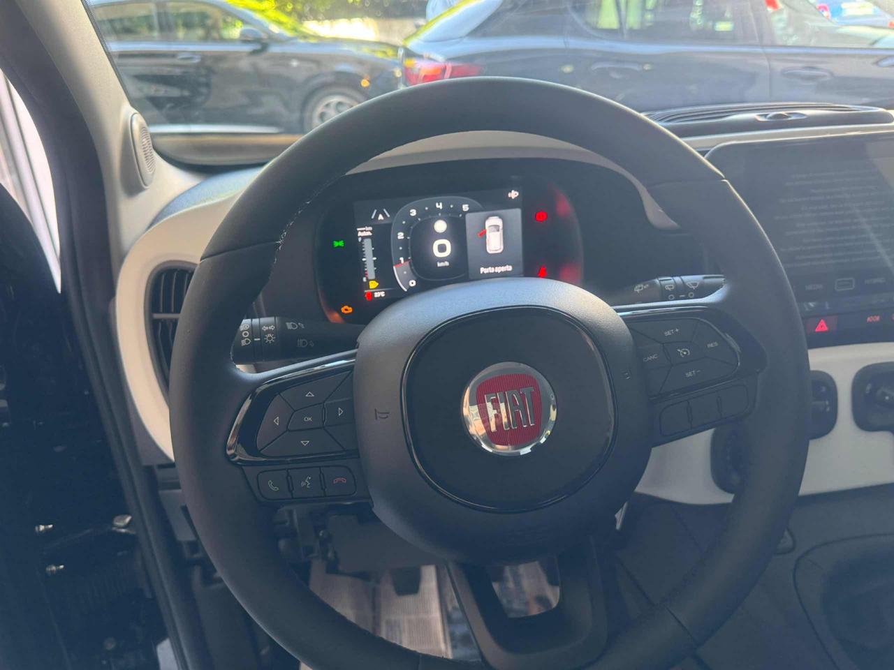 FIAT Panda 1.0 FireFly S&S Hybrid Pandina - 11