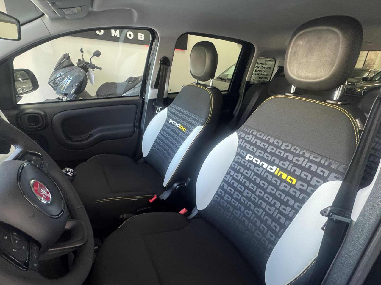 FIAT Panda 1.0 FireFly S&S Hybrid Pandina - 15