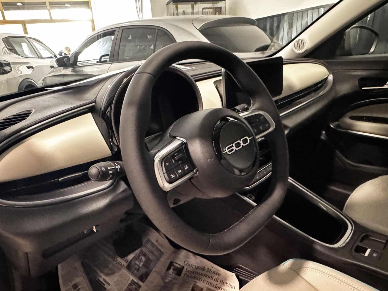 FIAT 600 Hybrid 110 CV DCT La Prima - 9