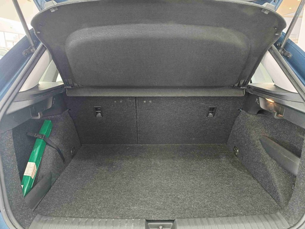 SKODA Kamiq 1.0 G-Tec Ambition - 12