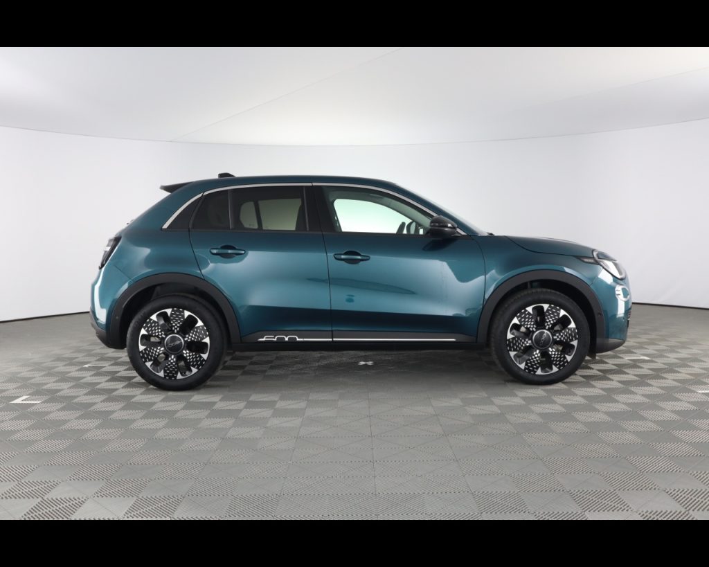 FIAT 600 1.2 hybrid La Prima 110cv auto - 6