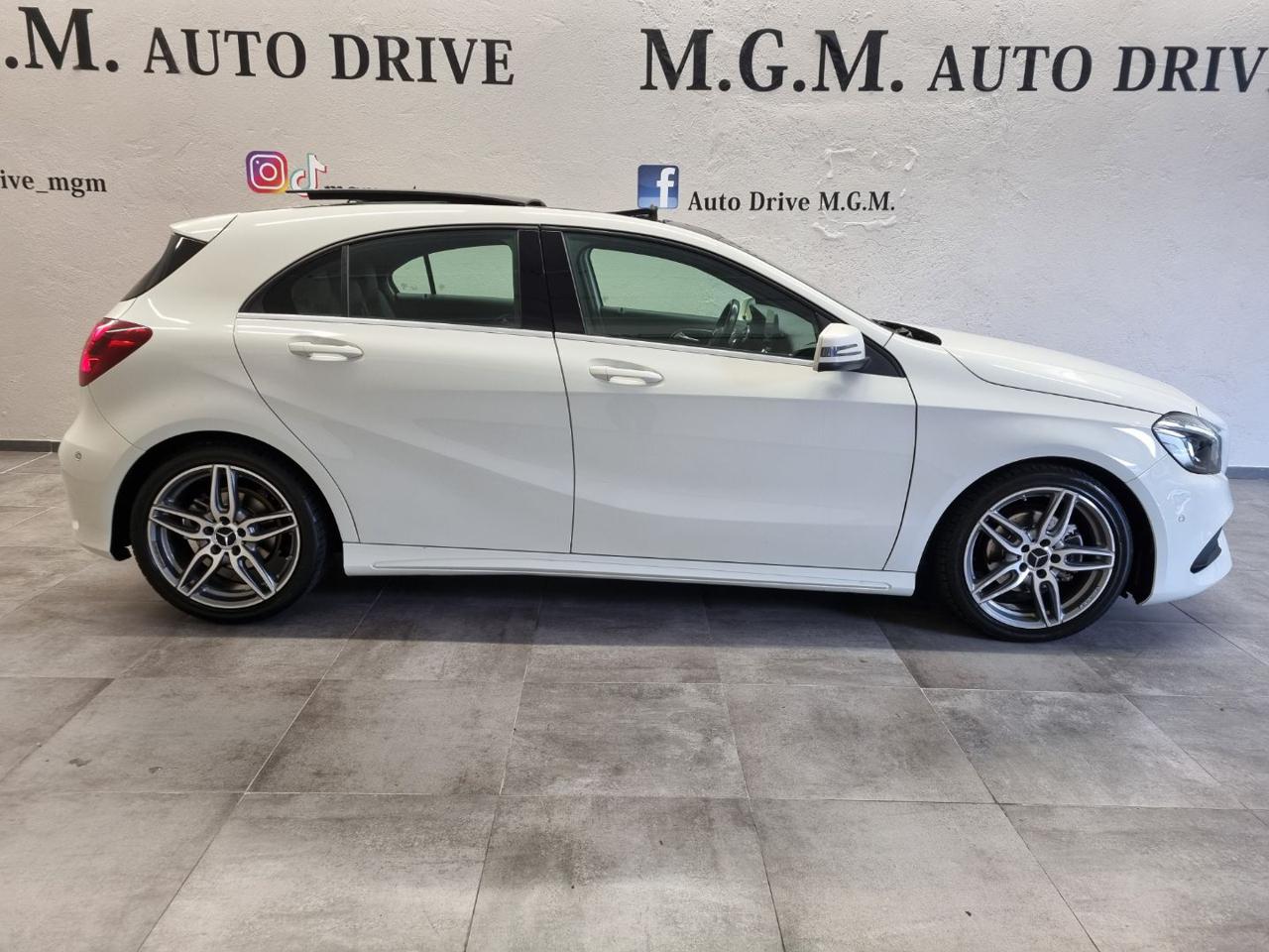 MERCEDES-BENZ A 180 Premium - 3