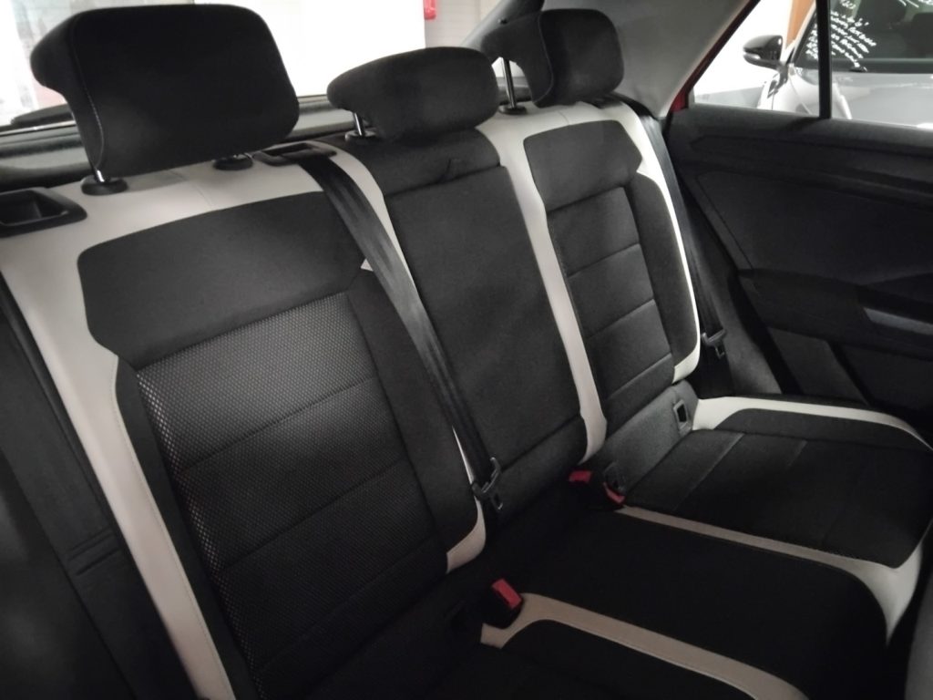 VOLKSWAGEN T-Roc 1.5 TSI ACT DSG Advanced 18 FULL LED - 11