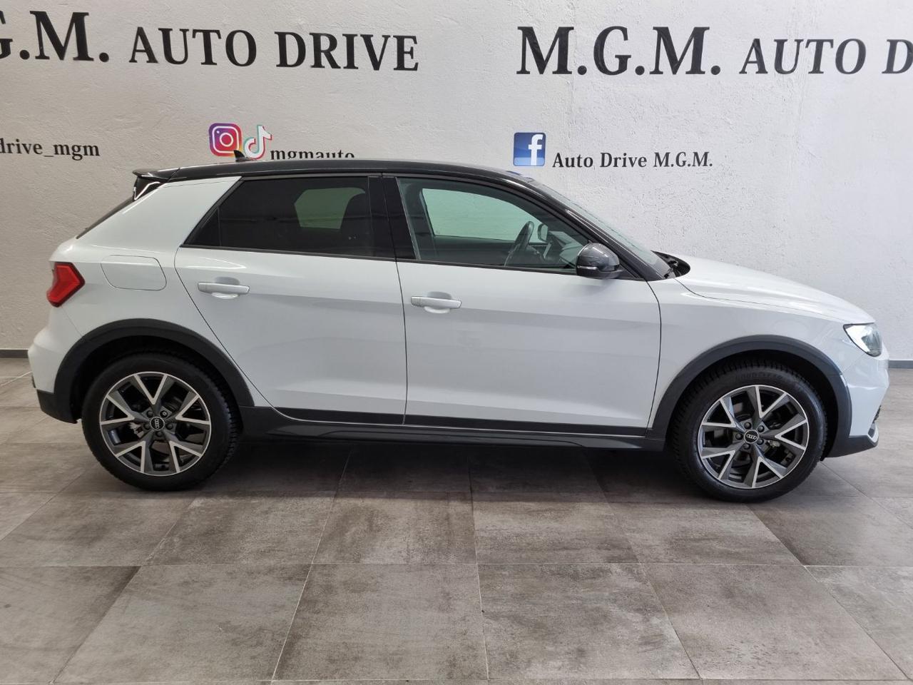 AUDI A1 citycarver 30 TFSI S tronic - 4