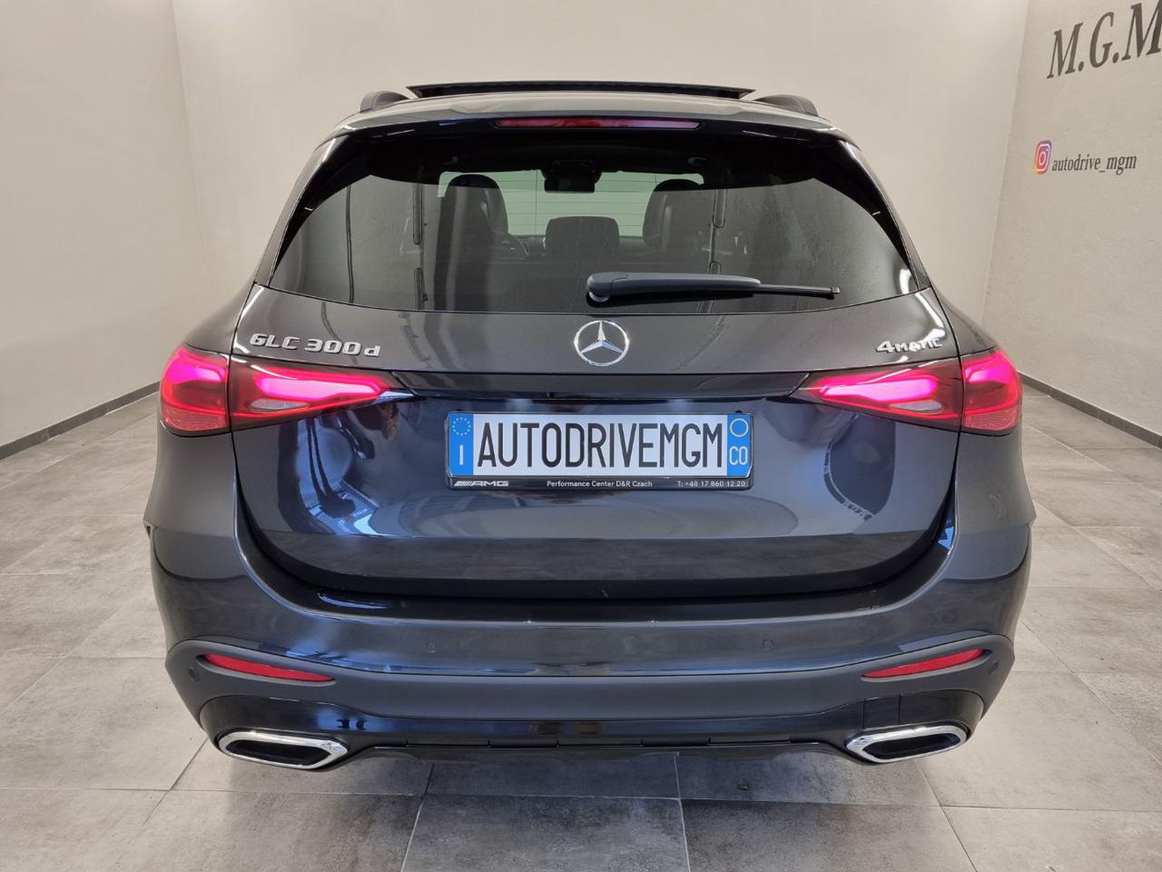 MERCEDES-BENZ GLC 300 d 4Matic Mild Hybrid AMG Line Premium Plus - 3