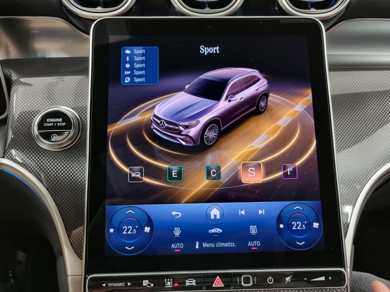 MERCEDES-BENZ GLC 300 d 4Matic Mild Hybrid AMG Line Premium Plus - 24
