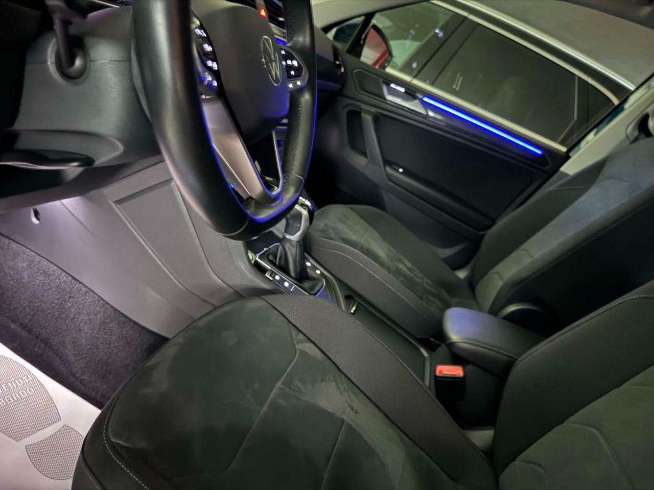 VOLKSWAGEN Tiguan 2.0 TDI 150 CV SCR DSG Elegance VIRTUAL - 18