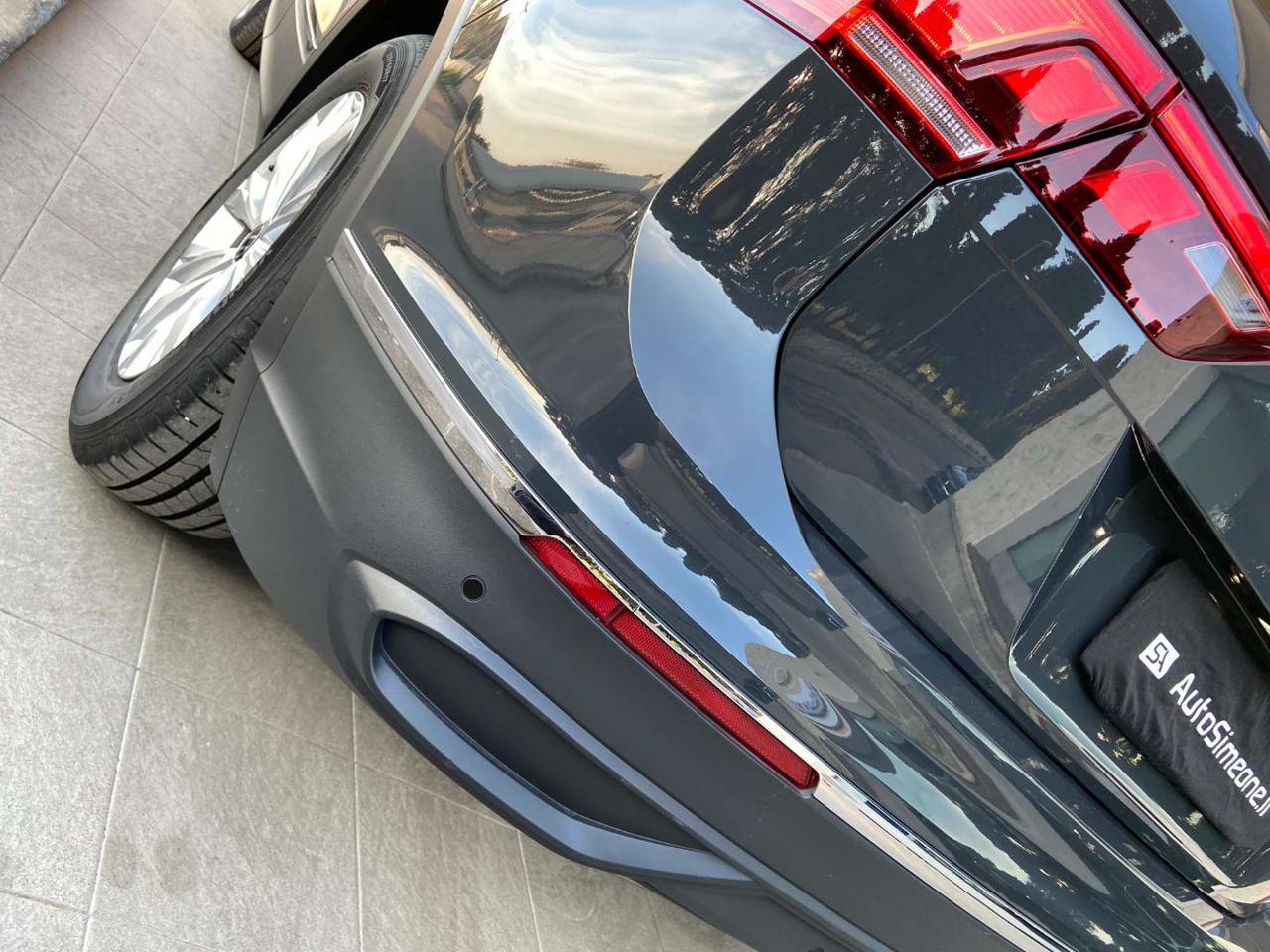 VOLKSWAGEN Tiguan 2.0 TDI 150 CV SCR DSG Life - 21